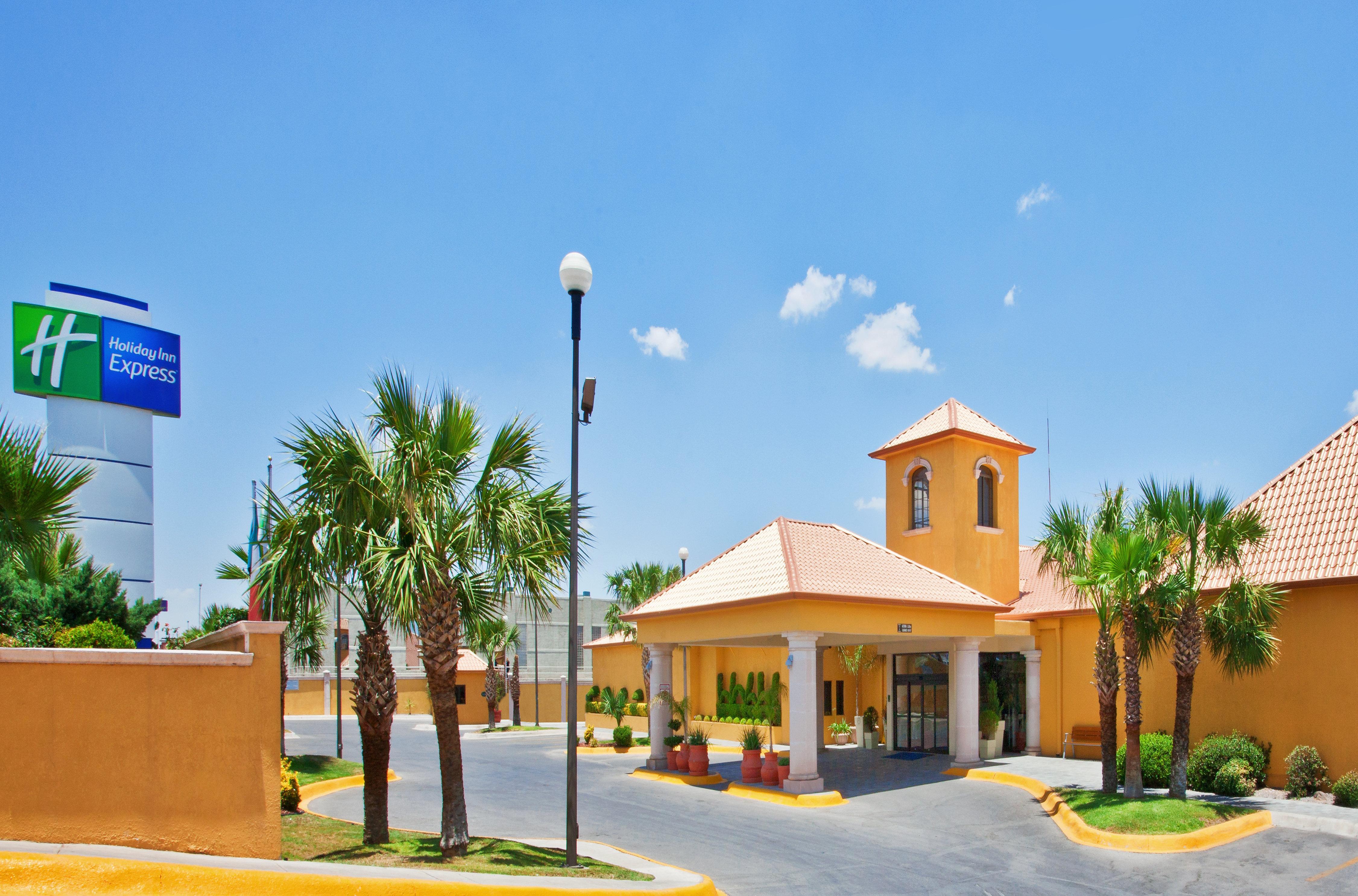 Holiday Inn Express Chihuahua, An Ihg Hotel Exteriör bild